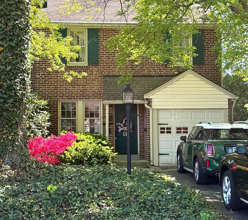 1st image of 111 S Norwinden Dr