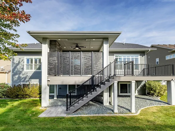 6174 Acadia Dr, West Des Moines, IA 50266