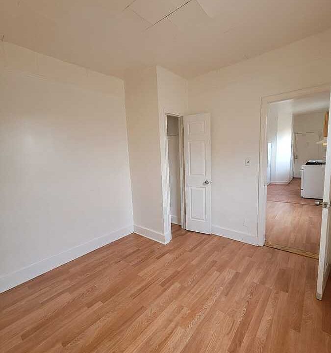 1st image of 364 Ashburton Ave