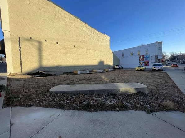 1028 17th Avenue, Monroe, WI 53566