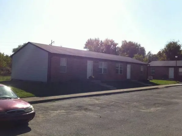479 W South St, Greenfield, IN 46140