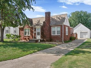 1144 S Quebec Ave, Tulsa, OK 74112