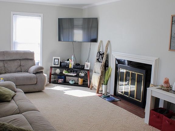 5th image of 128 N Gamble St