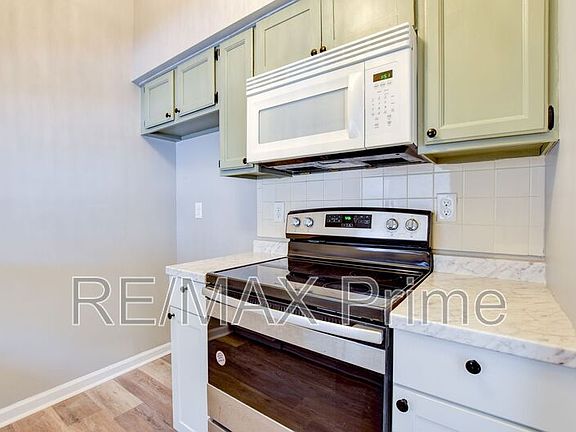 2nd image of 657 Biltmore Dr