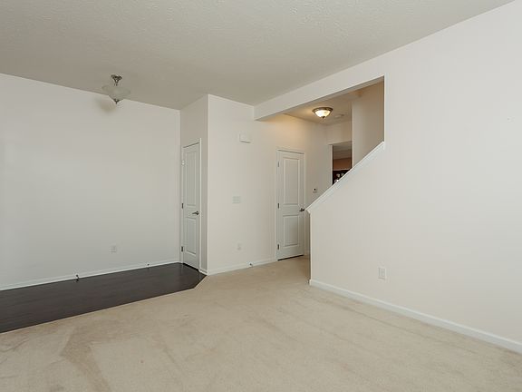 4th image of 6003 Amber Dr