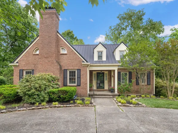 307 Old Coach Rd, Nicholasville, KY 40356