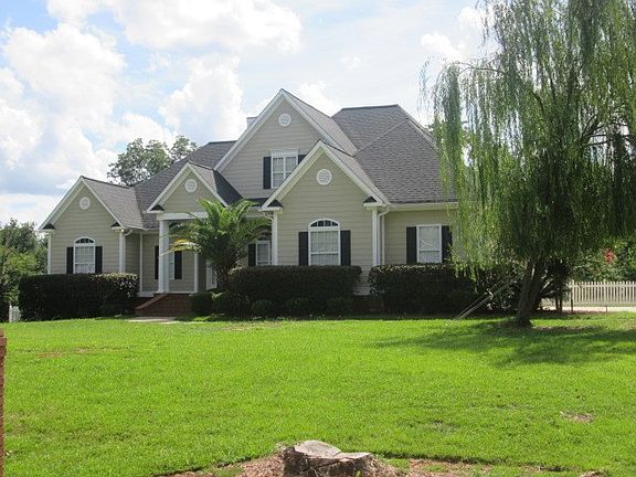 2nd image of 187 Hank Dr