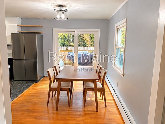 2nd image of 84 Sunset Ave #B