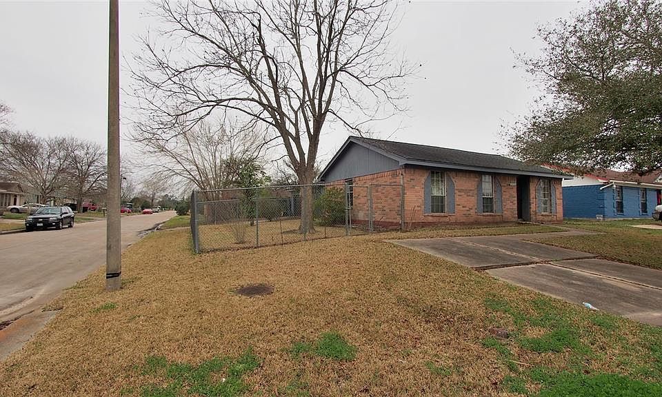3023 Brookston St, Houston, TX 77045 Zillow