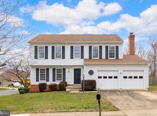 25 Cathedral Ln, Stafford, VA 22554