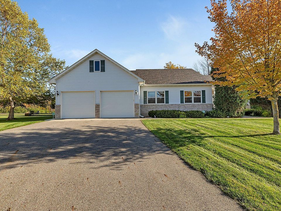 1st image of 1416 Pondview Ct