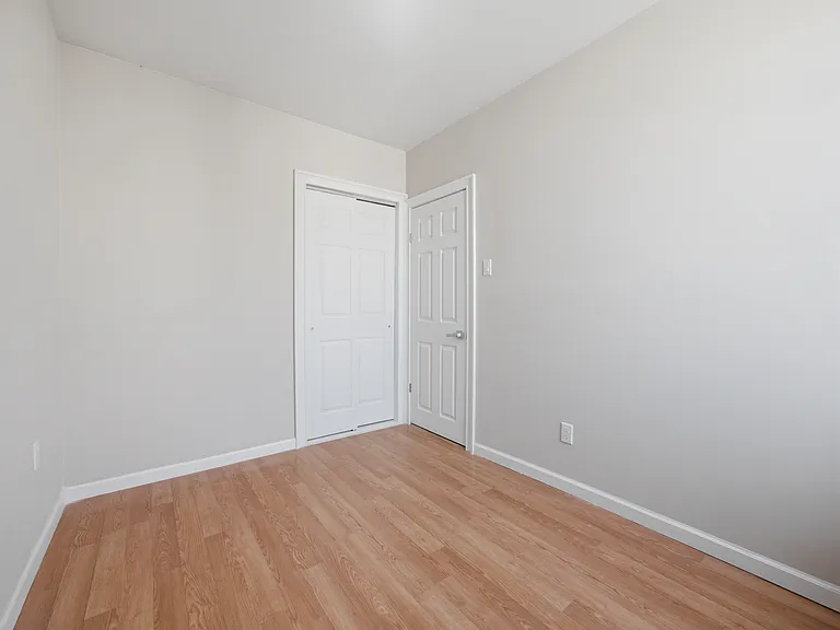 29 W 52nd St #2 — Photo 12