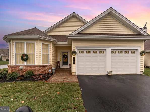 1509 Emerson Dr, Mount Joy, PA 17552