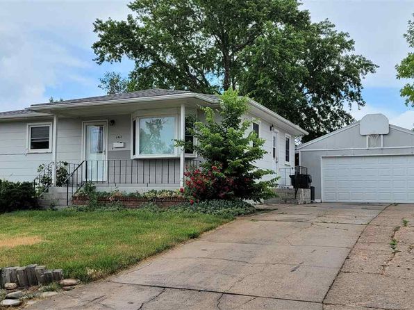 pix Homes For Sale Sidney Ne https www zillow com sidney ne