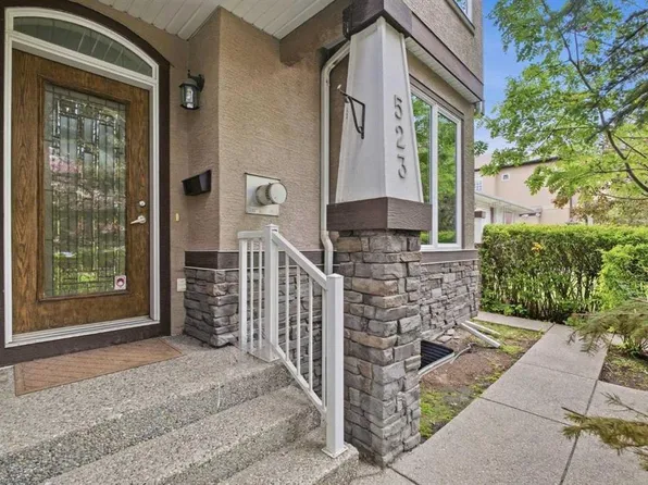 523 SE 34th St NW #1, Calgary, AB T2N 2X8
