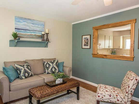 4th image of 4009 E Virginia Cres