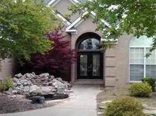 15 Bouriese Cir, Maumelle, AR 72113