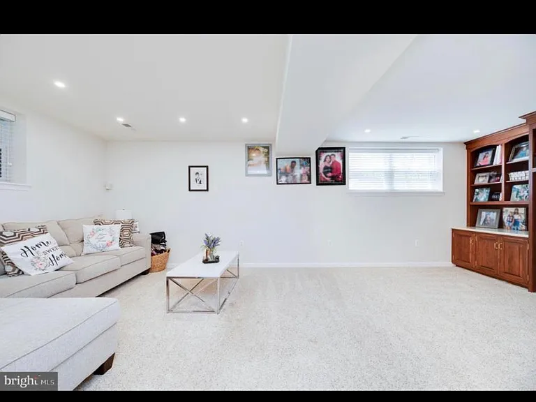 10 Cherrywood Rd — Photo 35