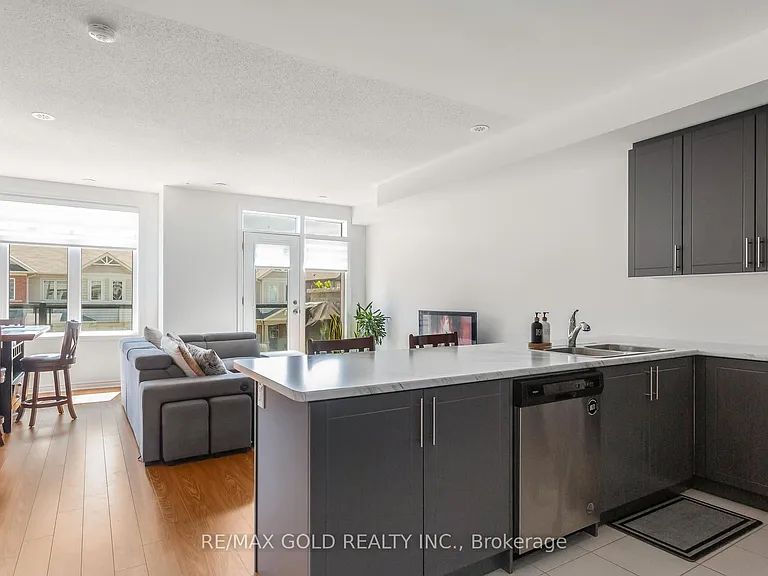 18 Waterville Way — Photo 25