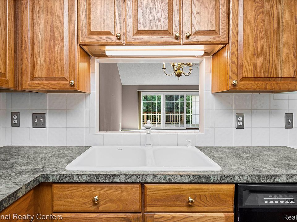 39626 Glenview Ct, photo 22