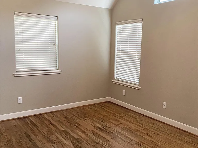3227 Damico St — Photo 23