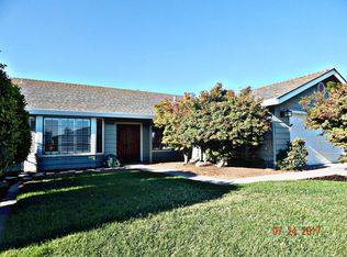 7406 Palma Ave, Hughson, CA 95326