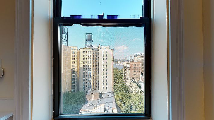 1st image of 324 W 84th St APT 112