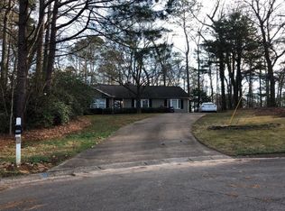 1395 Longbow Ct, Canton, GA 30115