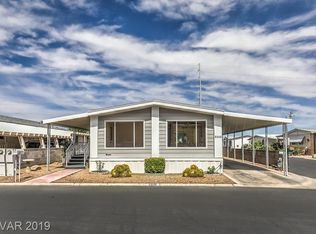 4998 N Ridge Club Dr, Las Vegas, NV 89103