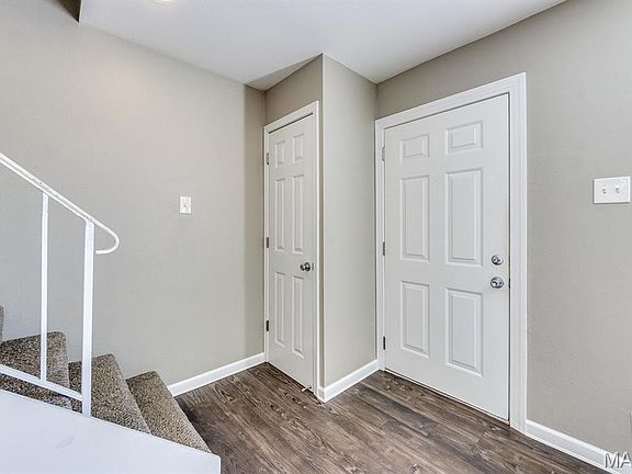 4th image of 1253 Clarkson Ct #1253