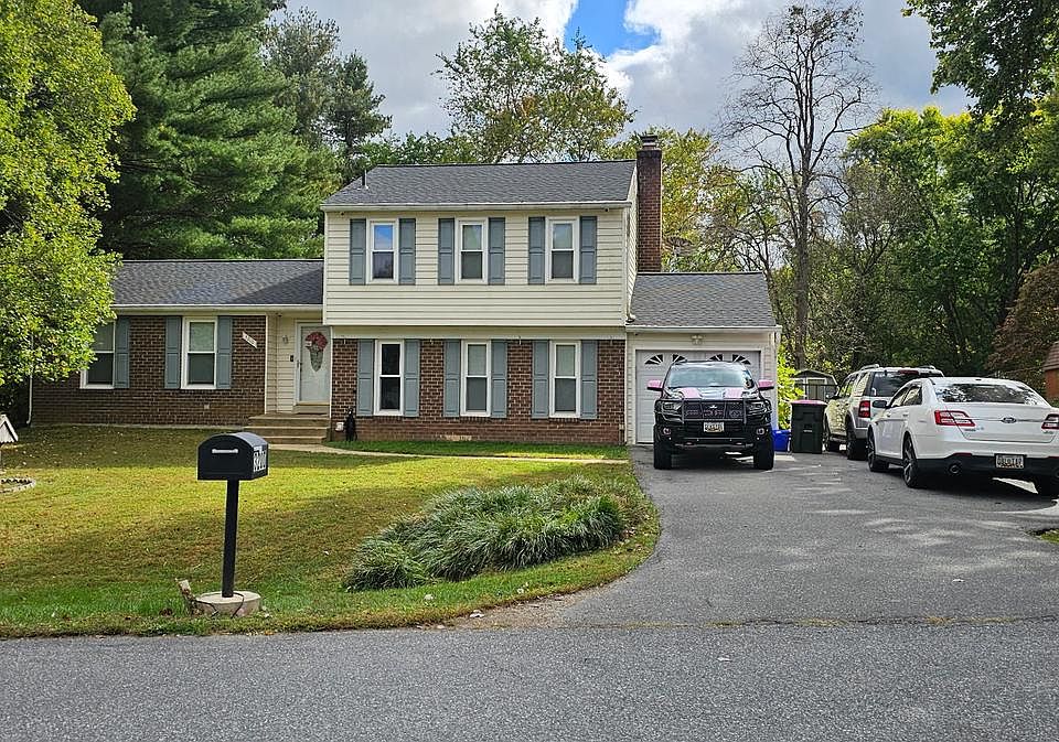 1st image of 3200 Llewellyn Field Rd