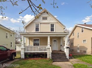 1515 Howard St, Port Huron, MI 48060