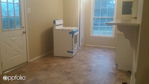5th image of 1809 SE 21st Ave