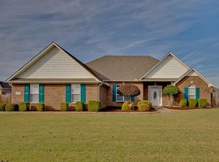 13381 Breckenridge Dr, Athens, AL 35613