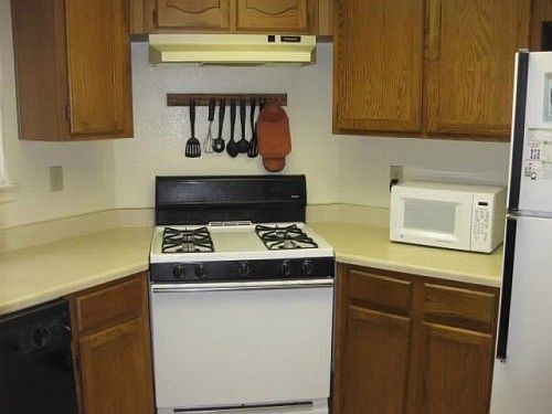 4th image of 8011 Tuscarora Trl #A