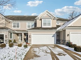 3776 Retreat Dr, Medina, OH 44256