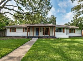 3334 Dartmoor Dr, Dallas, TX 75229