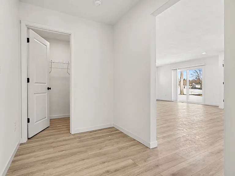 667 Bush Blvd — Photo 15