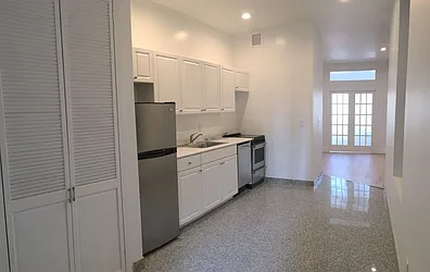 Rented by Mossanen Group