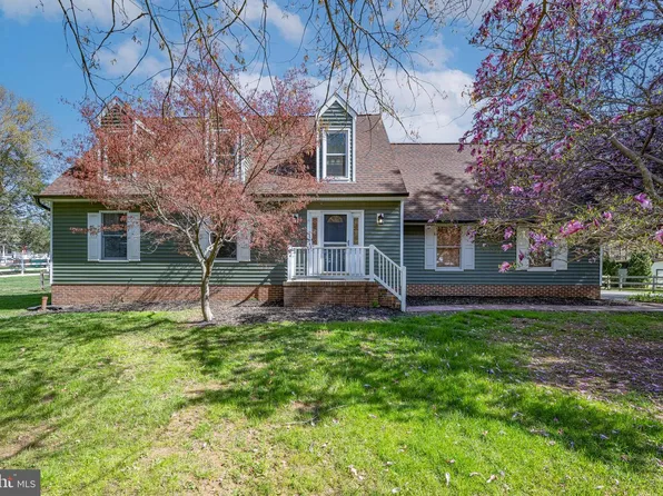 1470 Bennett Rd, Eldersburg, MD 21784