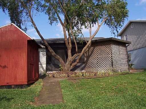 3rd image of 508 Lake Dexter Blvd