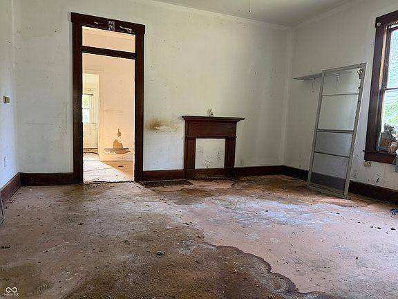 5th image of 2129 H St