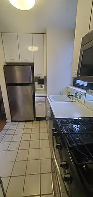 Rented by Luxury Habitat | media 11