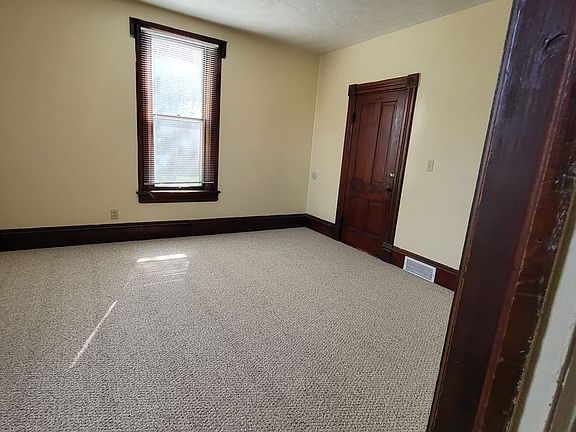 4th image of 1107 Linden Ave #A01