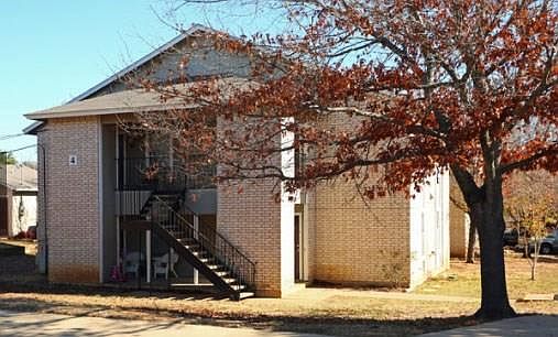 2nd image of 616 Linda Dr