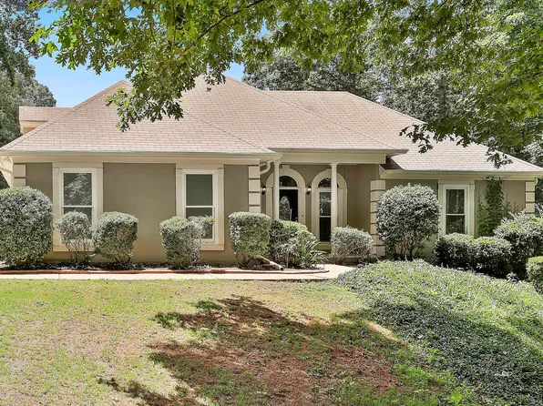 77 Springfield Ct, Newnan, GA 30265