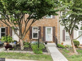 623 Allenview Dr, Mechanicsburg, PA 17055
