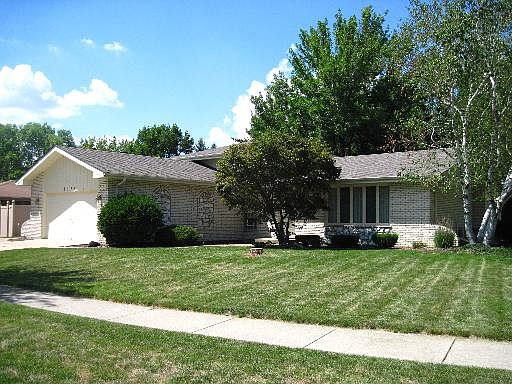 1st image of 8326 W Wheeler Dr