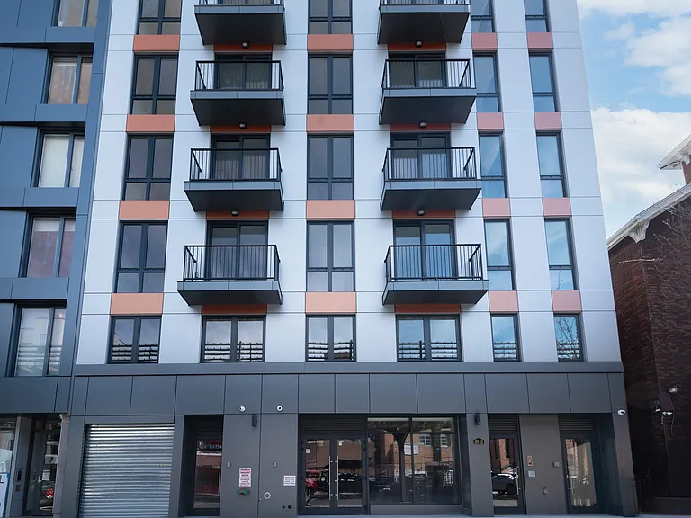 30-43 31st St #4D — Photo 10