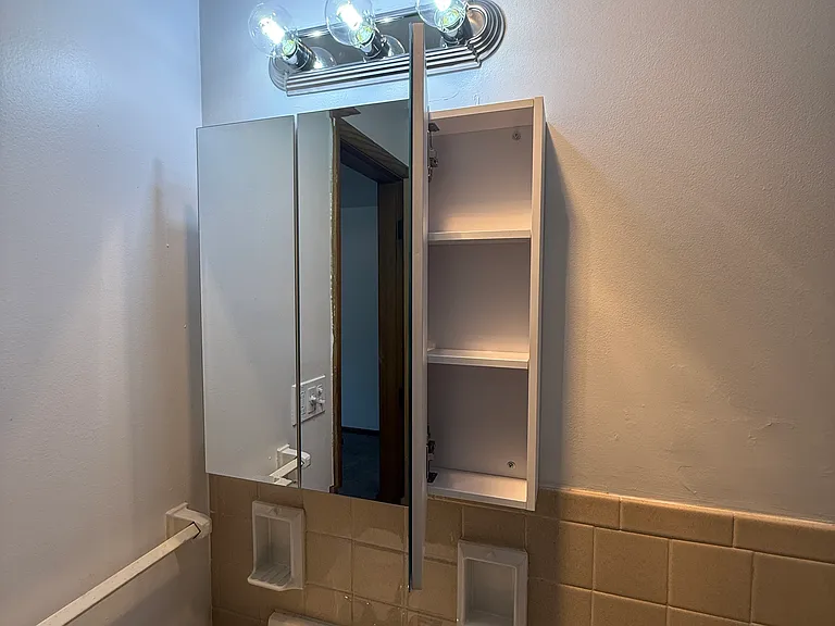 242 Noble Ave #111 — Photo 14